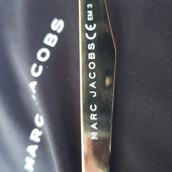 Marc Jacob's sunglasses 🕶 😎 😍 🔥 - Picture 8 of 16